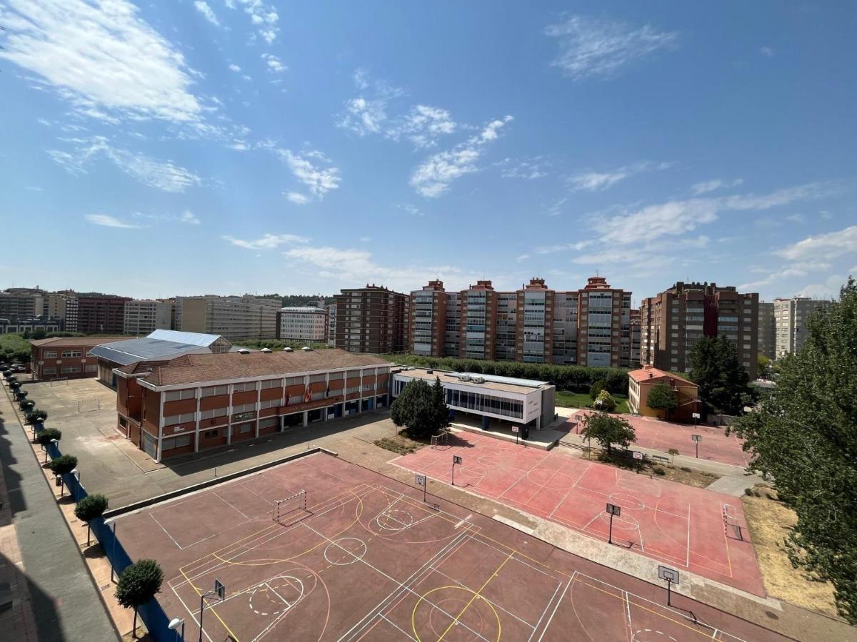 Atuaire Home Agradable Apartamento En El Centro De Burgos Parking Incluido Esterno foto